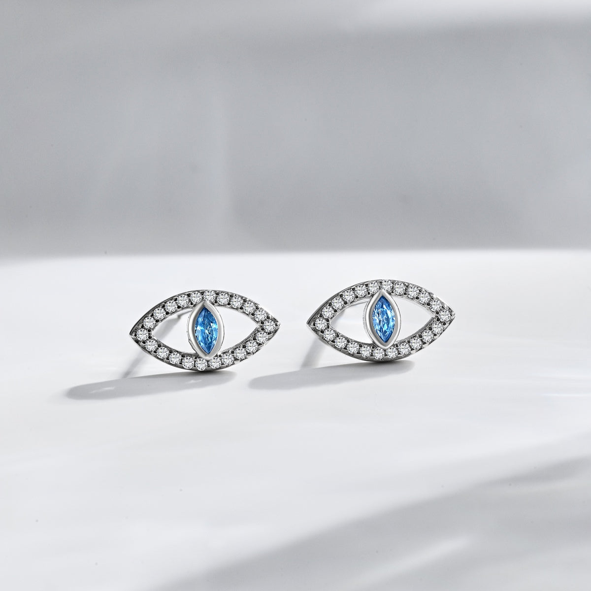 [Lumi Jewellery]Blue Devil Eyes Hollow Stud Earrings