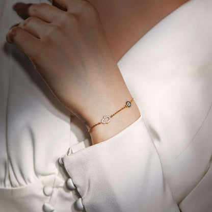 [Lumi Jewellery]Gost Shape & Round Shape Necklace