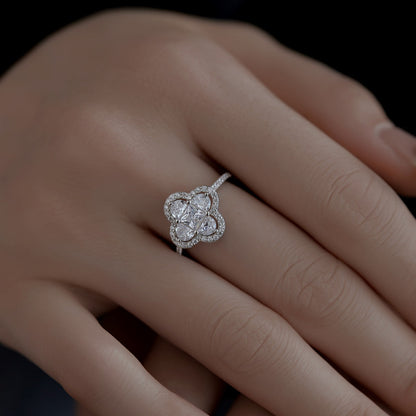 [Lumi Jewellery]Luxurious Eternity Flower Shape Banquet Ring