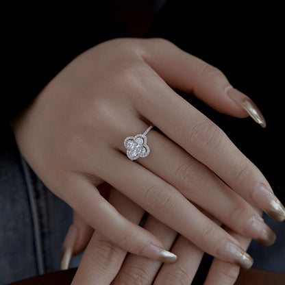 [Lumi Jewellery]Luxurious Eternity Flower Shape Banquet Ring