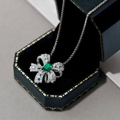 [Lumi Jewellery]Luxurious Flower Shape Emerald Cut Necklace