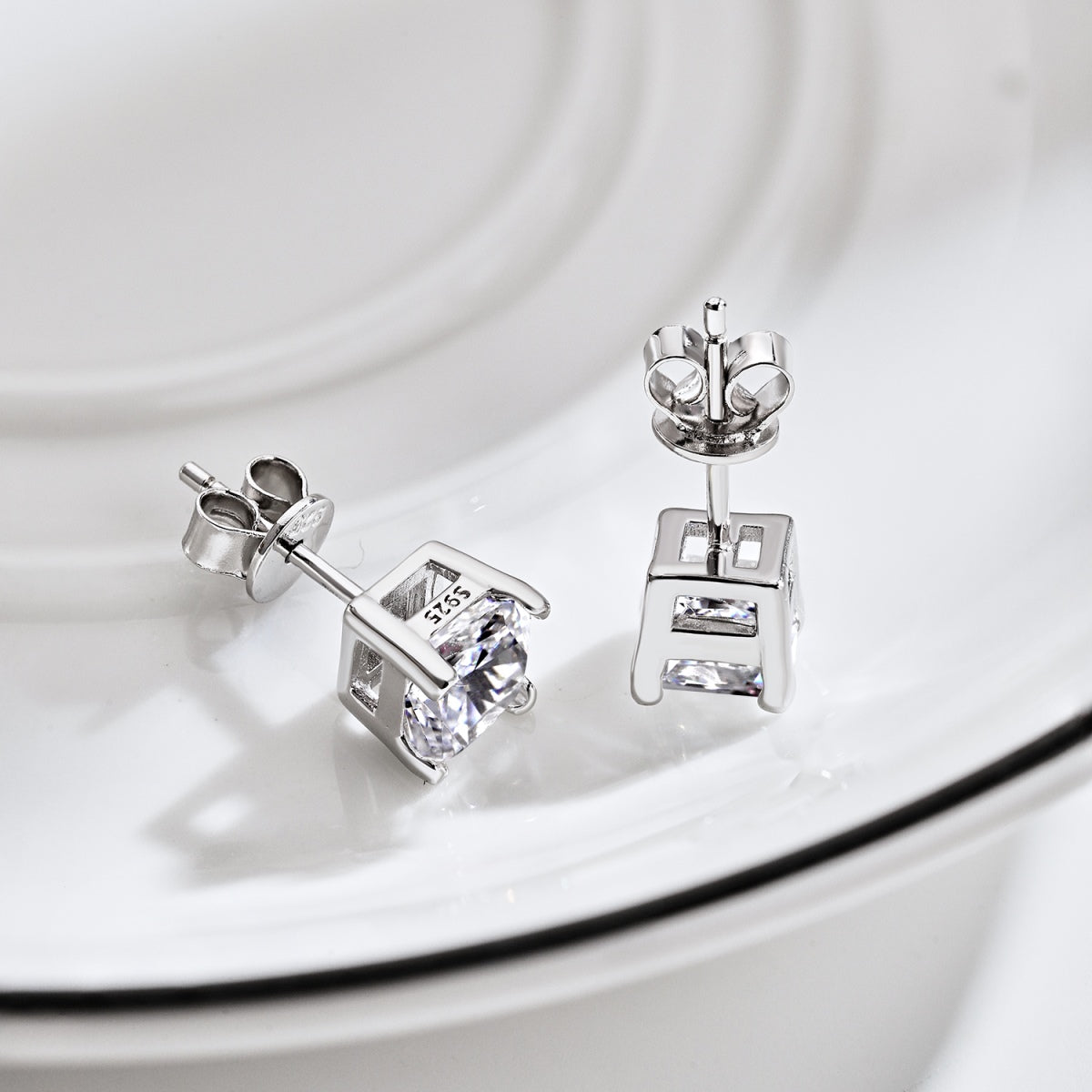 [Lumi Jewellery]1.0 Carat Radiant Princess Cut Wedding Earrings