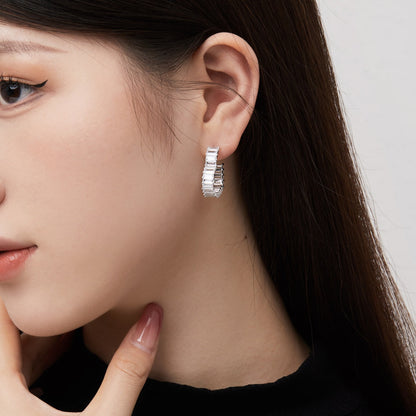 [Lumi Jewellery]Radiant Heart Cutout Earrings