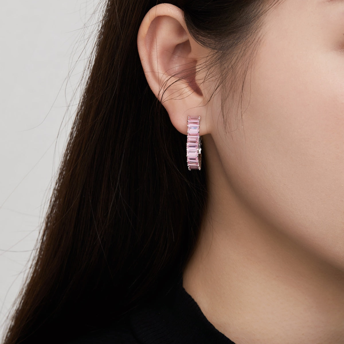[Lumi Jewellery]Radiant Heart Cutout Earrings