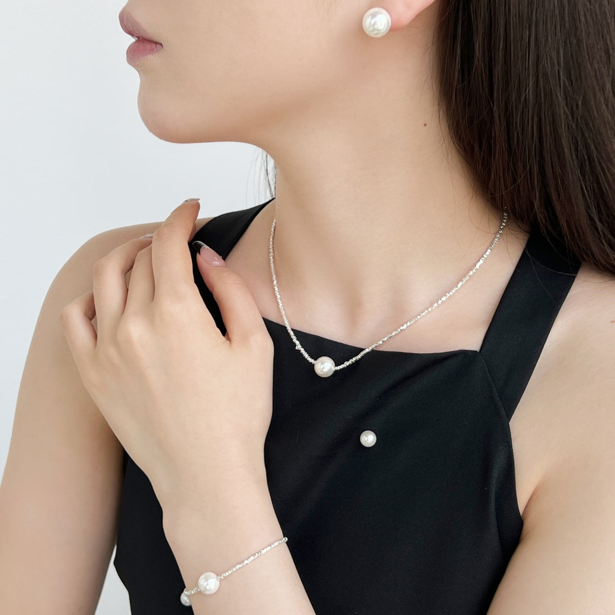 [Lumi Jewellery]Delicate Pearl Earrings