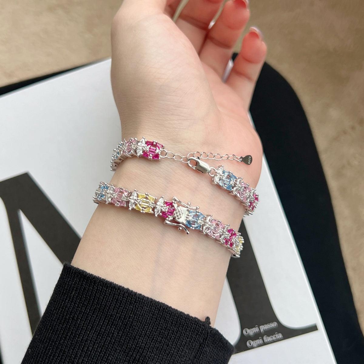 [Lumi Jewellery]Delicate Colorful Multi Cut Party Bracelet
