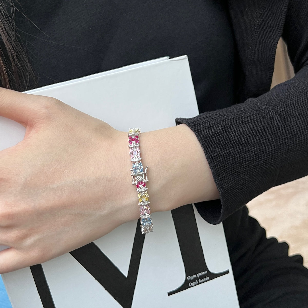 [Lumi Jewellery]Delicate Colorful Multi Cut Party Bracelet