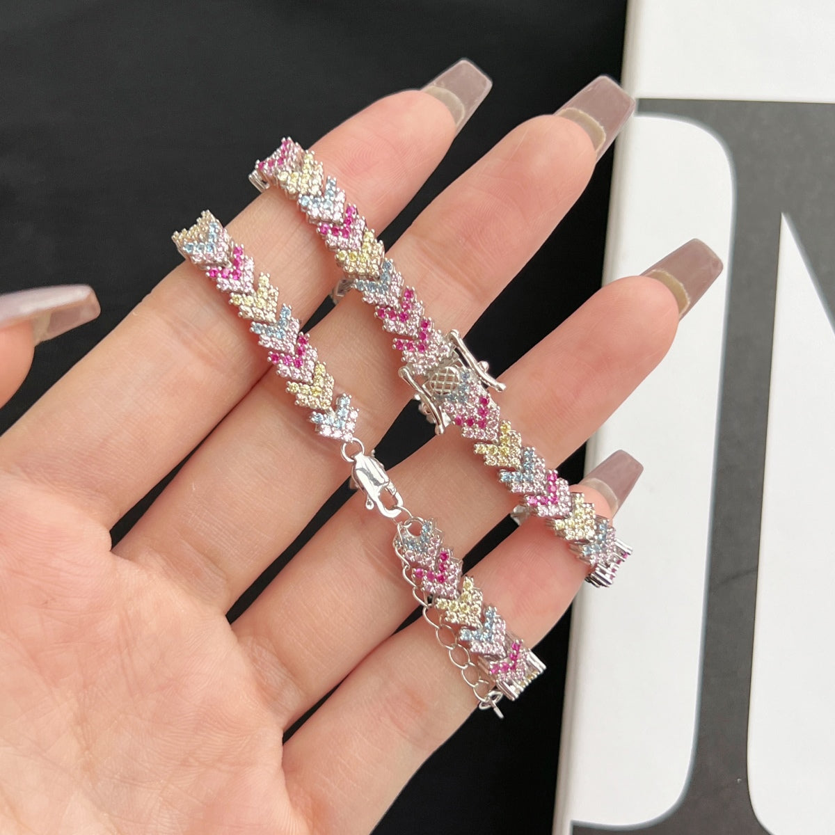 [Lumi Jewellery]Ornate Sparkling Round Cut Party Bracelet