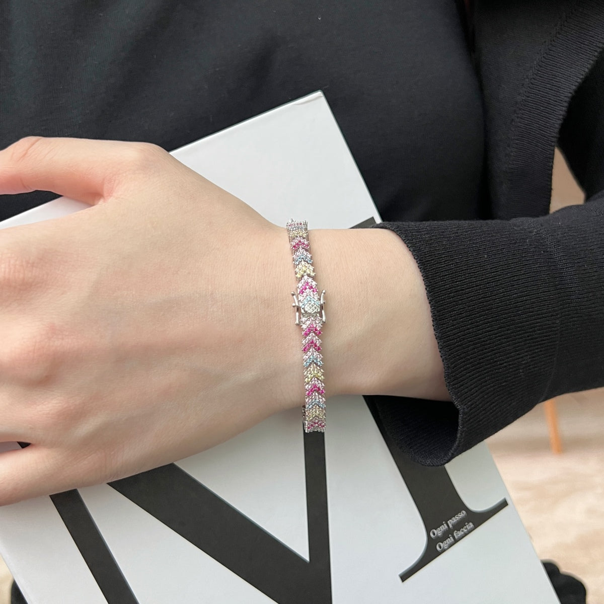[Lumi Jewellery]Ornate Sparkling Round Cut Party Bracelet