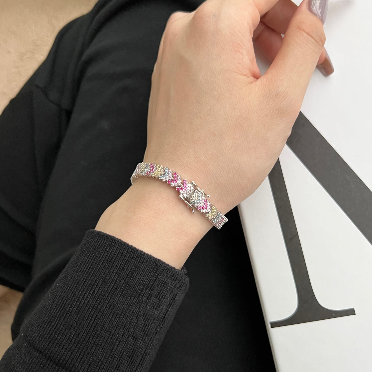 [Lumi Jewellery]Ornate Sparkling Round Cut Party Bracelet