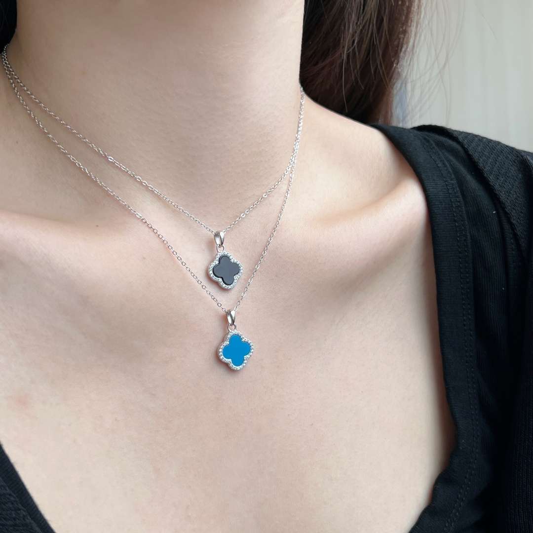 [Lumi Jewellery]Dainty Flower Shape Necklace