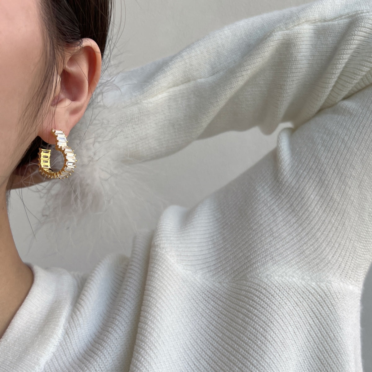 [Lumi Jewellery]Radiant Heart Cutout Earrings