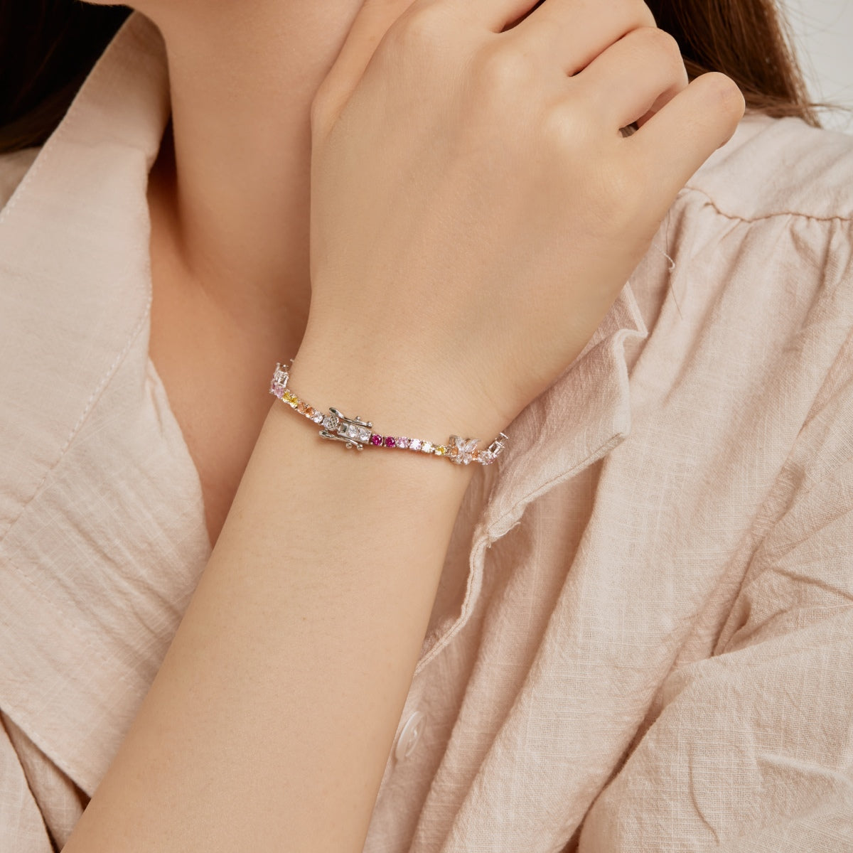 [Lumi Jewellery]Ornate Colorful Butterfly Shape Round Cut Daily Bracelet