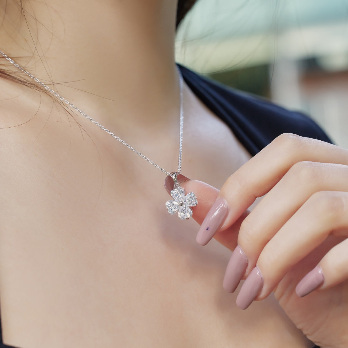 [Lumi Jewellery]Heart-Shaped Four-Leaf Clover Bead Necklace
