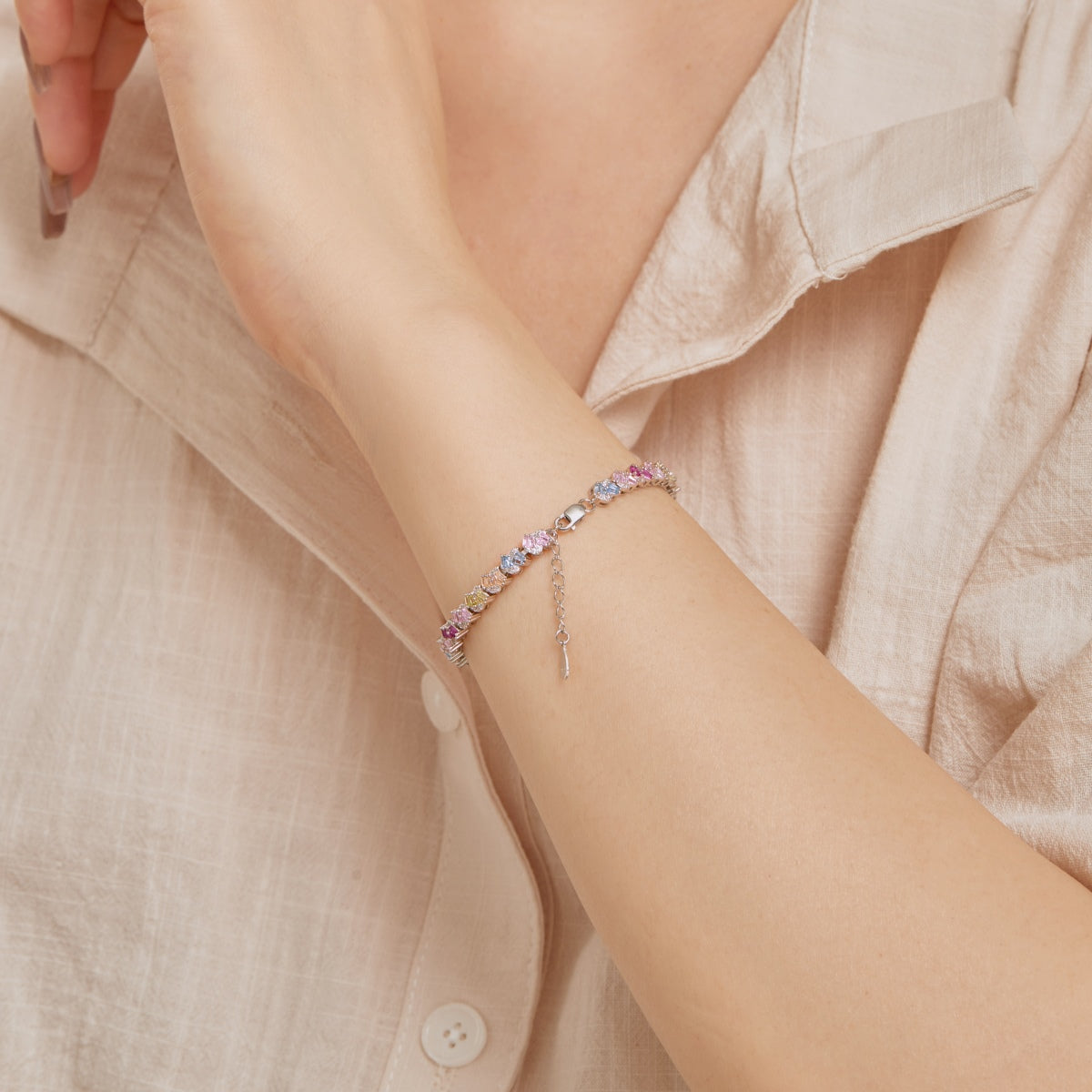 [Lumi Jewellery]Ornate Colorful Flower Shape Party Bracelet
