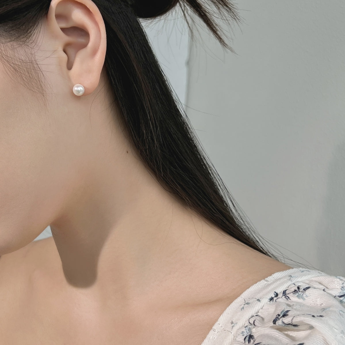[Lumi Jewellery]Delicate Pearl Earrings