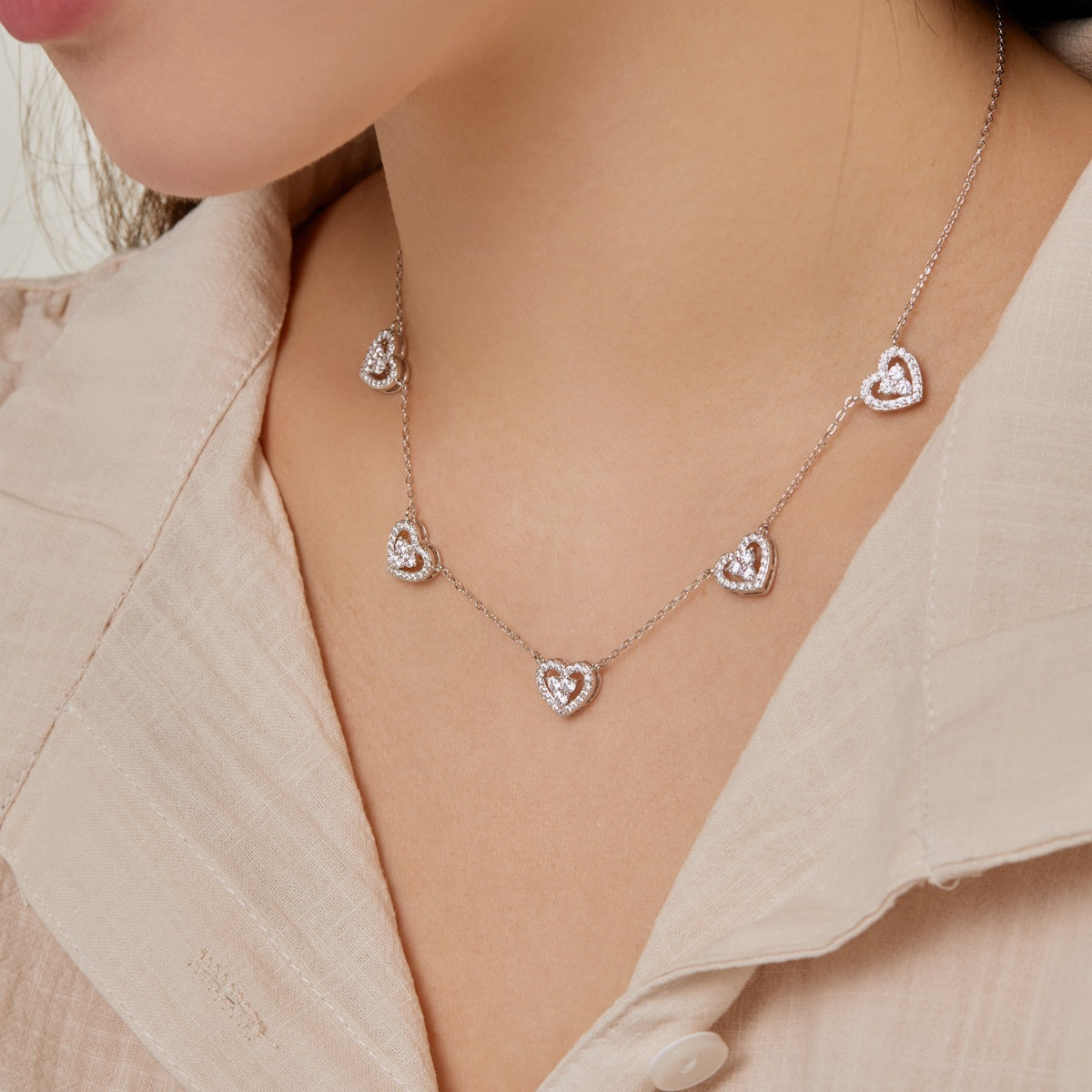 [Lumi Jewellery]Sparkling Five Heart Necklace