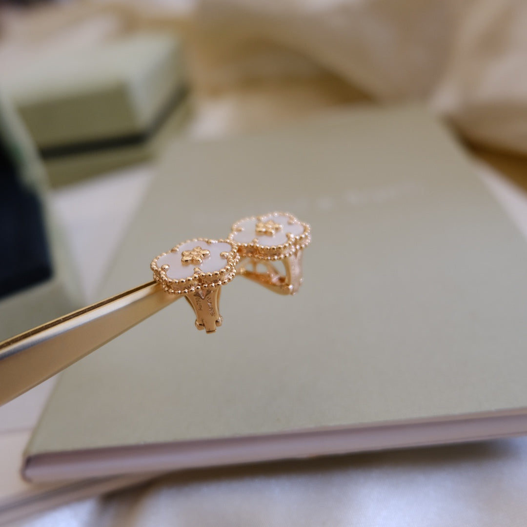 [Lumi Jewellery]LUCKY PINK GOLD WHITE MOP EARRINGS