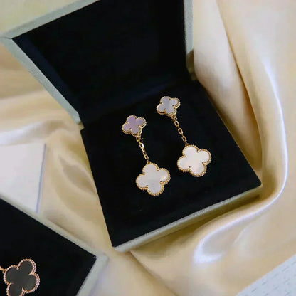 [Lumi Jewellery]CLOVER 2 MOTIF WHITE MOP EARRINGS