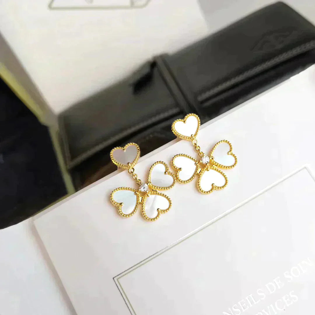 [Lumi Jewellery]CLOVER SWEET WHITE MOP EARRINGS