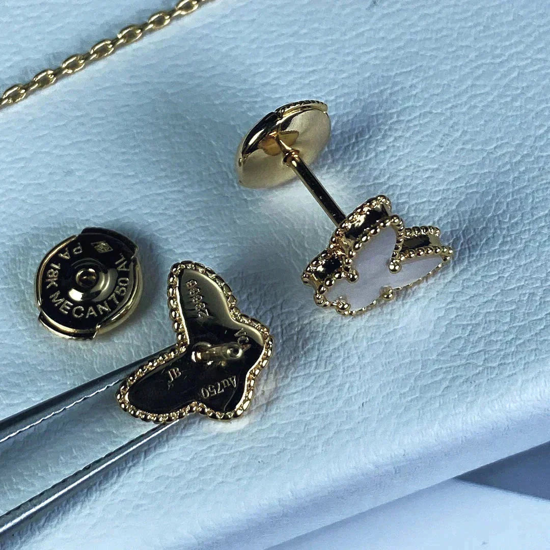 [Lumi Jewellery]SWEET BUTTERFLY MOP EARSTUDS