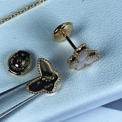 [Lumi Jewellery]SWEET BUTTERFLY MOP EARSTUDS
