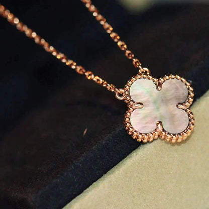 [Lumi Jewellery]CLOVER 15MM  GRAY MOTHER OF PEARL NECKLACE