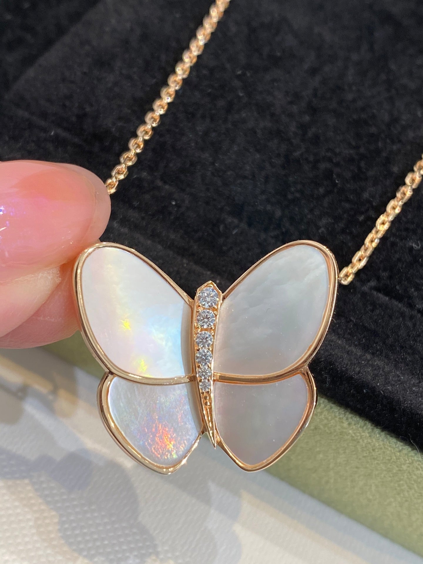[Lumi Jewellery]BUTTERFLY GOLD MOP DIAMOND NECKLACE