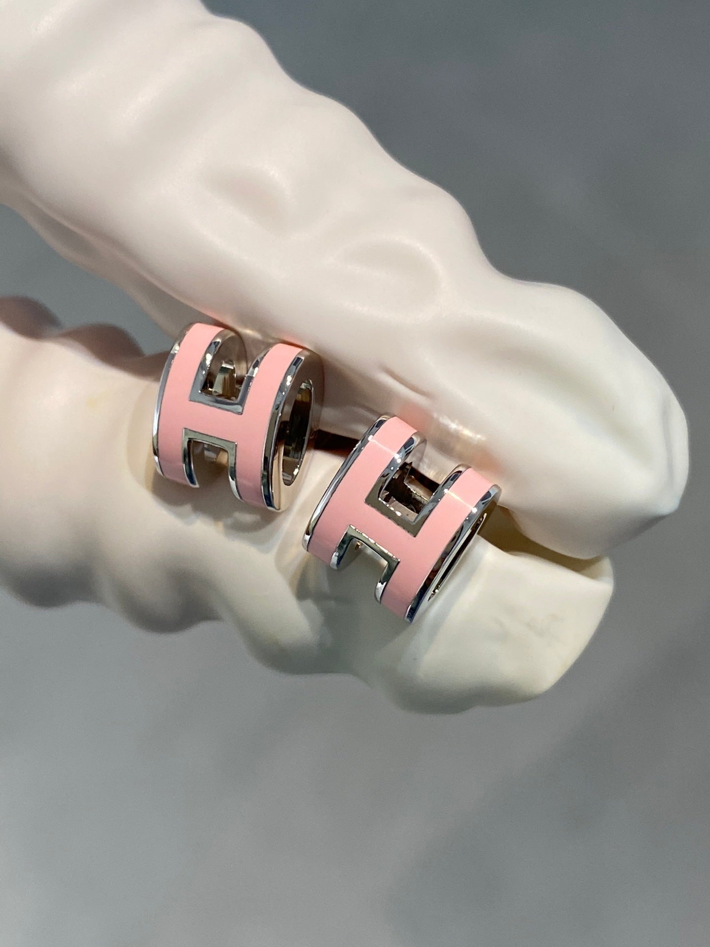 [Lumi Jewellery]MINI POP H SILVER EARRINGS PINK
