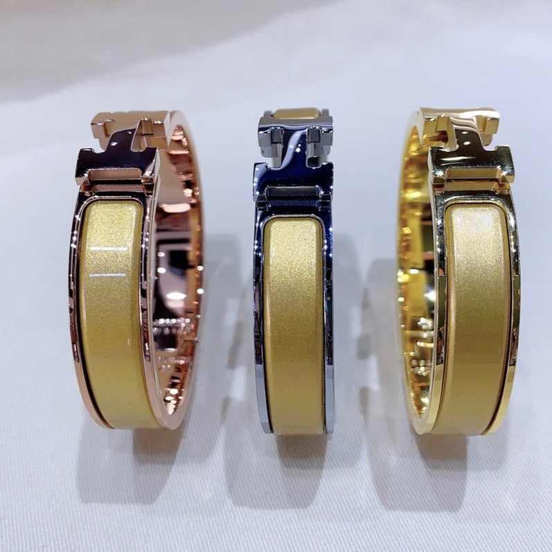 [Lumi Jewellery]H CHAMPAGNE BRACELET