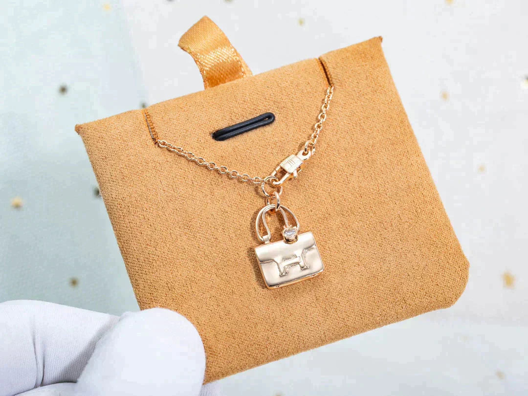 [Lumi Jewellery]AMULETTE PEDANT ROSE GOLD NECKLACE