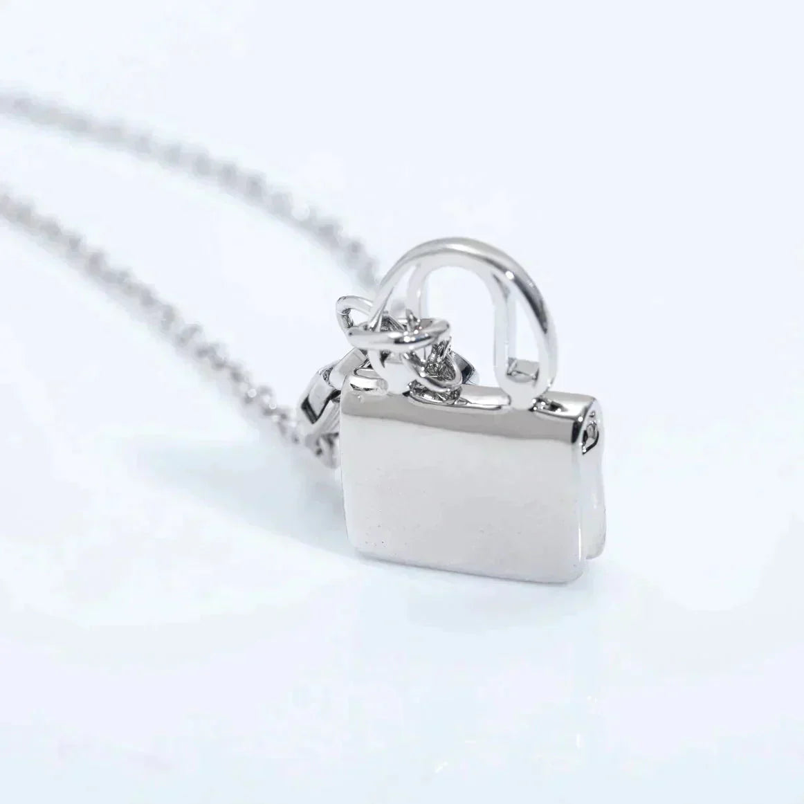 [Lumi Jewellery]AMULETTE PEDANT SILVER NECKLACE