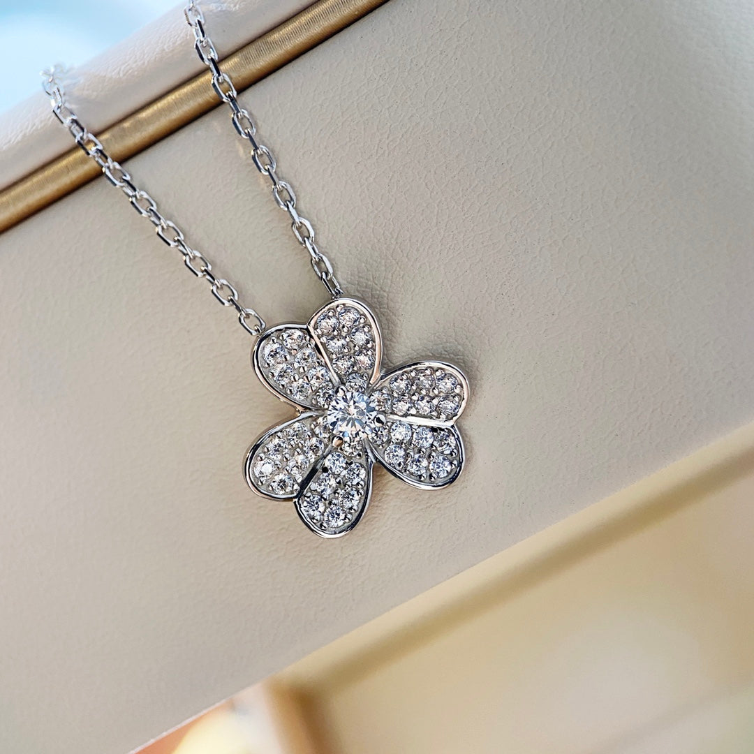 [Lumi Jewellery]CLOVER DIAMOND NECKLACE SILVER