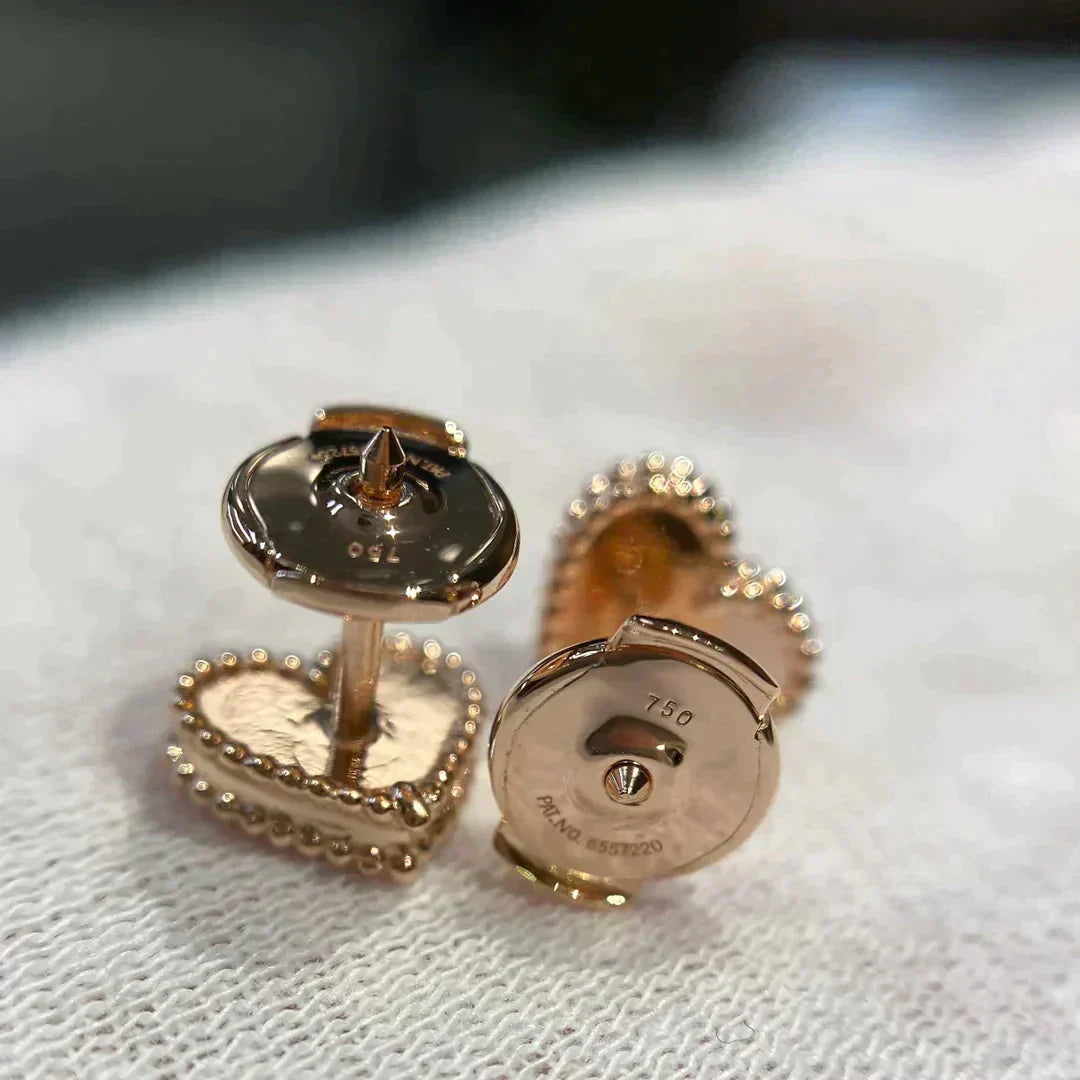 [Lumi Jewellery]HEART CARNELIAN STUD EARRINGS