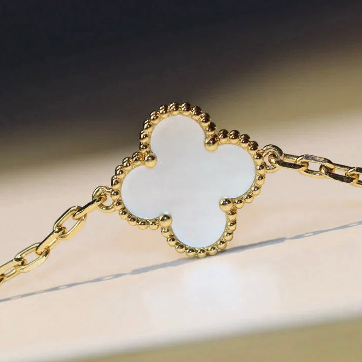 [Lumi Jewellery]CLOVER 20 MOTIFS WHITE MOP NECKLACE