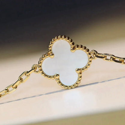 [Lumi Jewellery]CLOVER 20 MOTIFS WHITE MOP NECKLACE