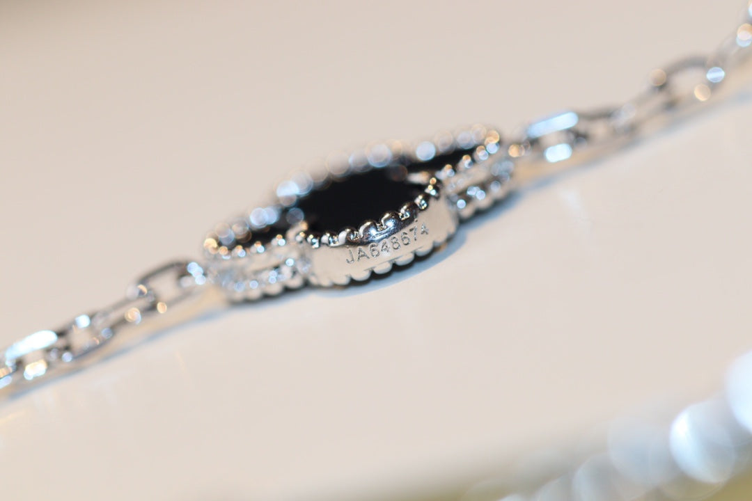 [Lumi Jewellery]CLOVER 20 MOTIFS ONYX DIAMOND SILVER