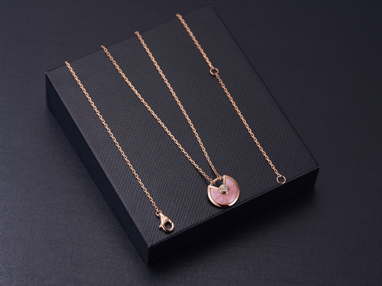 [Lumi Jewellery]AMULETTE ROSE GOLD PINK MOP NECKLACE
