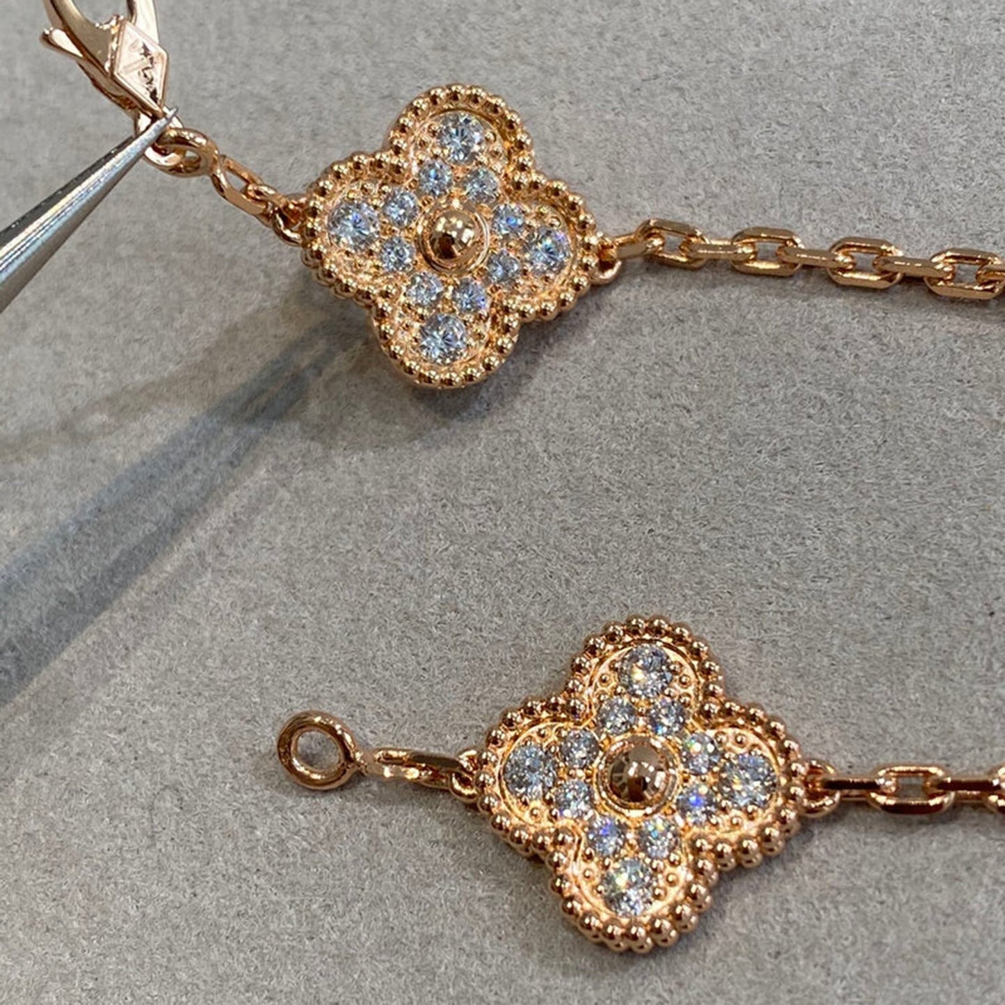 [Lumi Jewellery] CLOVER 5 MOTIF FULL DIAMOND BRACELET COLLECTION