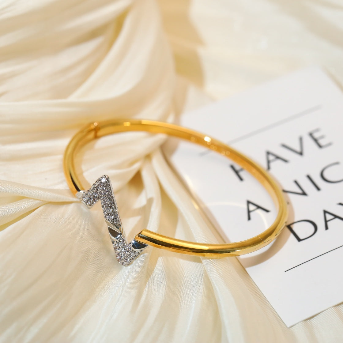 [Lumi Jewellery]VOLTE UPSITE DOWN GOLD DIAMOND BRACELET