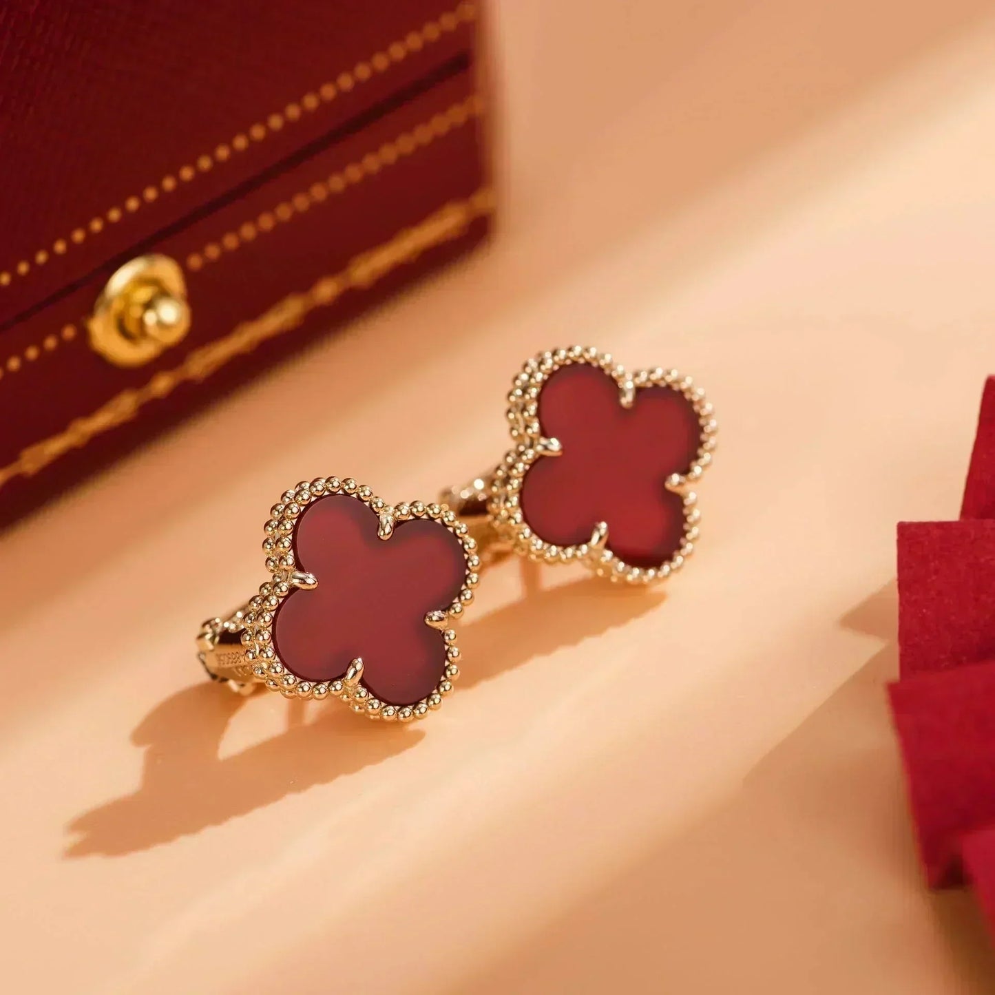 [Lumi Jewellery]CLOVER MEDIUM 1 MOTIFS CARNELIAN  EARRINGS
