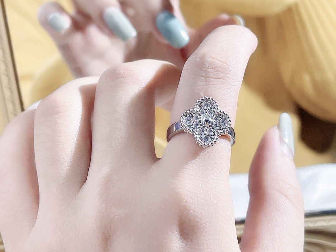 [Lumi Jewellery]CLOVER DIAMOND RING