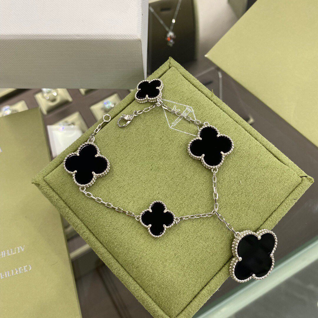 [Lumi Jewellery]CLOVER 5 MOTIFS SIVLER ONYX BRACELET