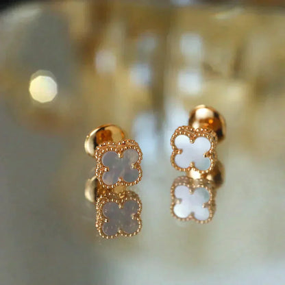 [Lumi Jewellery]CLOVER MINI 9.5MM WHITE MOP EARRINGS