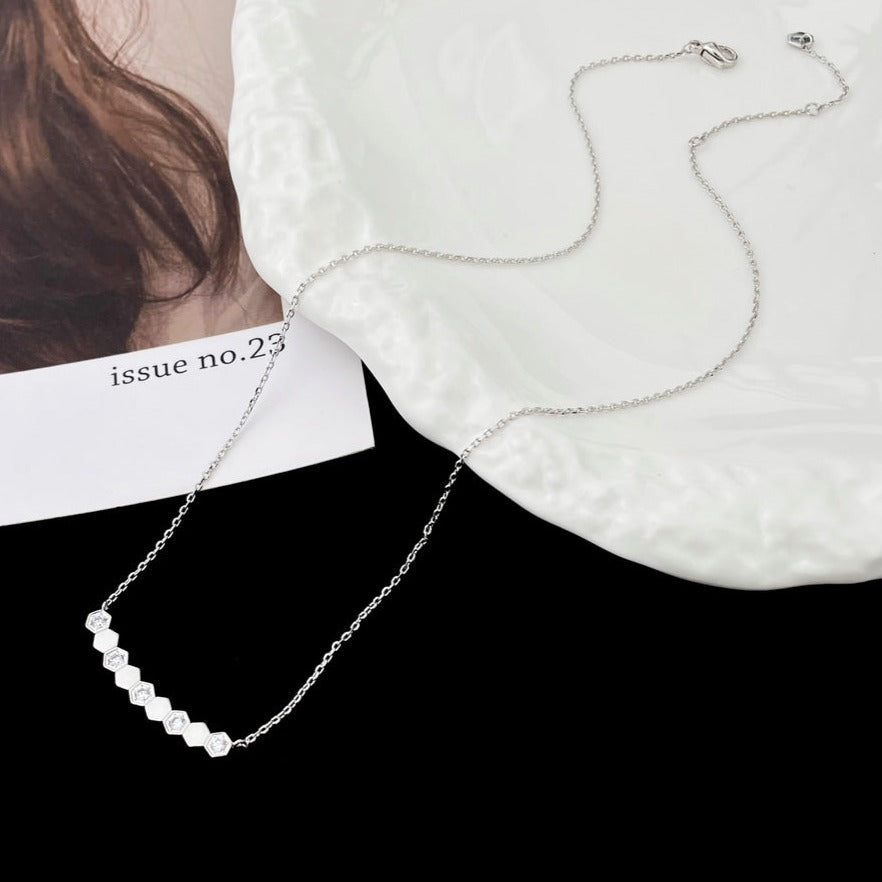 [Lumi Jewellery]BEE MY LOVE DIAMOND NECKLACE