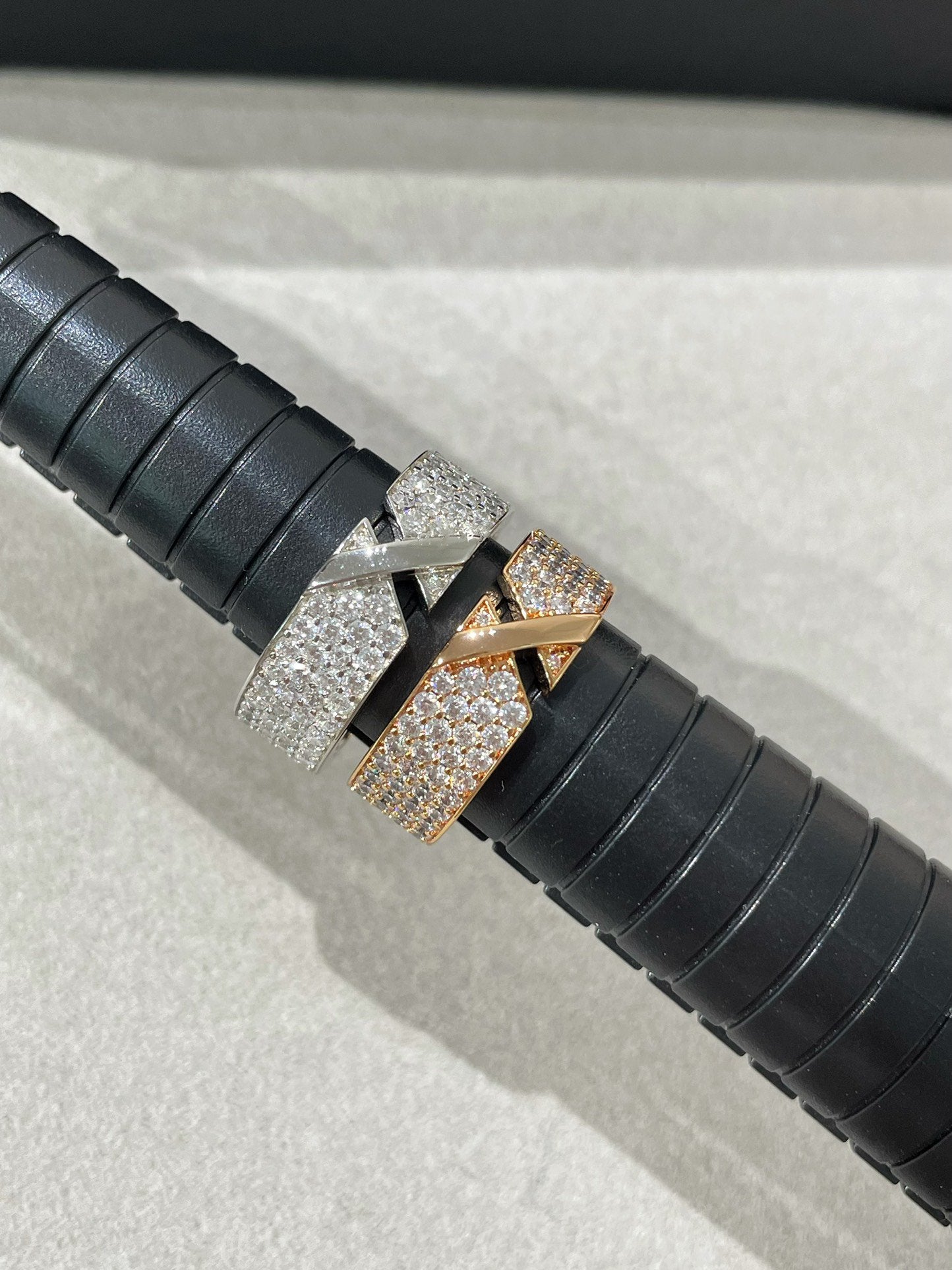 [Lumi Jewellery]LIENS EVIDENCE  DIAMOND PAVED RING