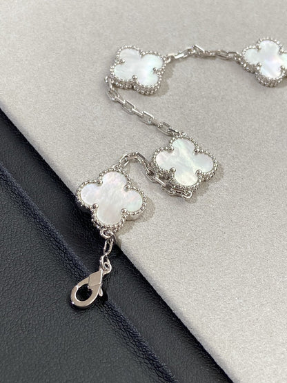 [Lumi Jewellery]CLOVER WHITE PEARL MOP 5 MOTIF BRACELET COLLECTION
