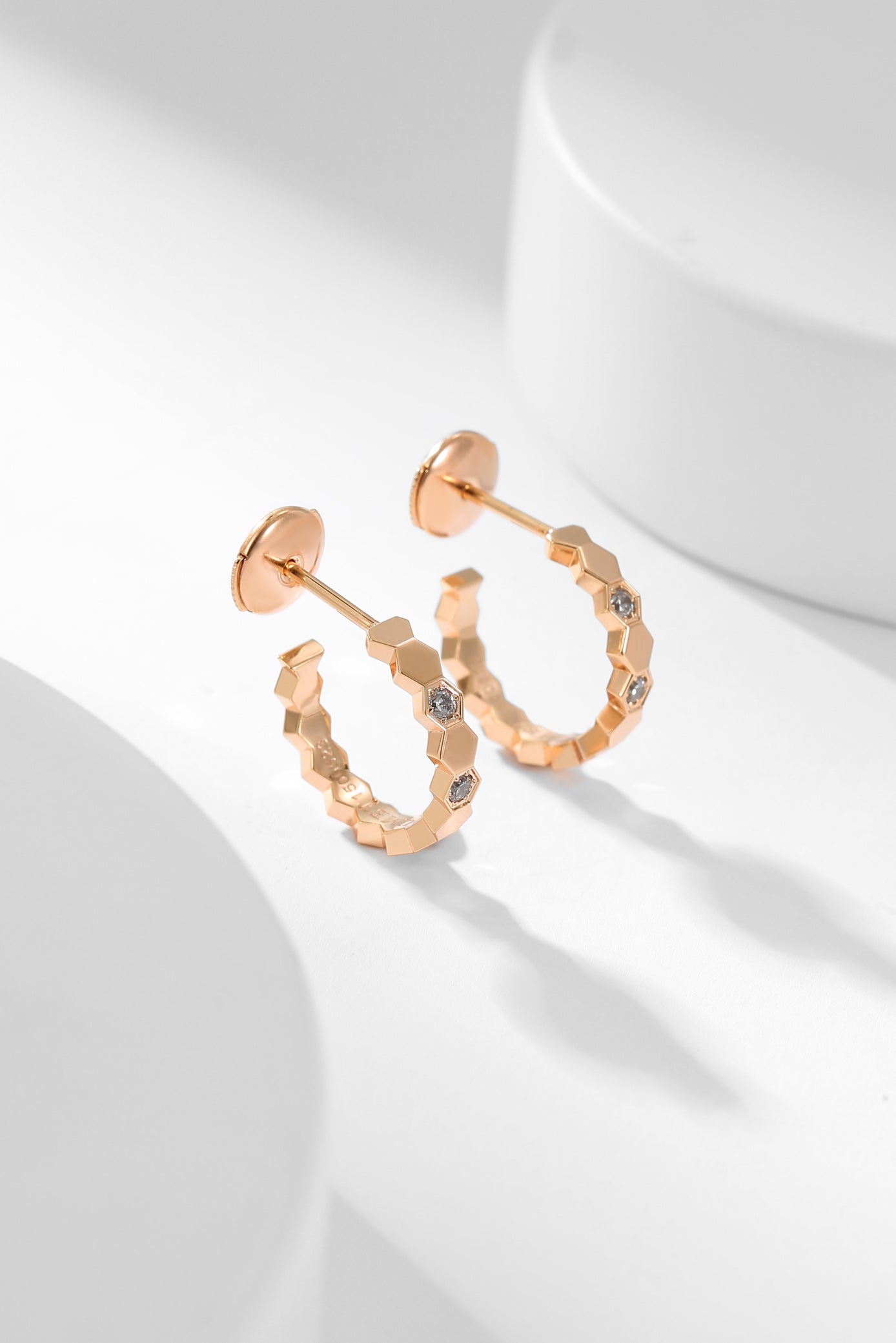 [Lumi Jewellery]BEE LOVE DIAMOND HOOP EARRINGS