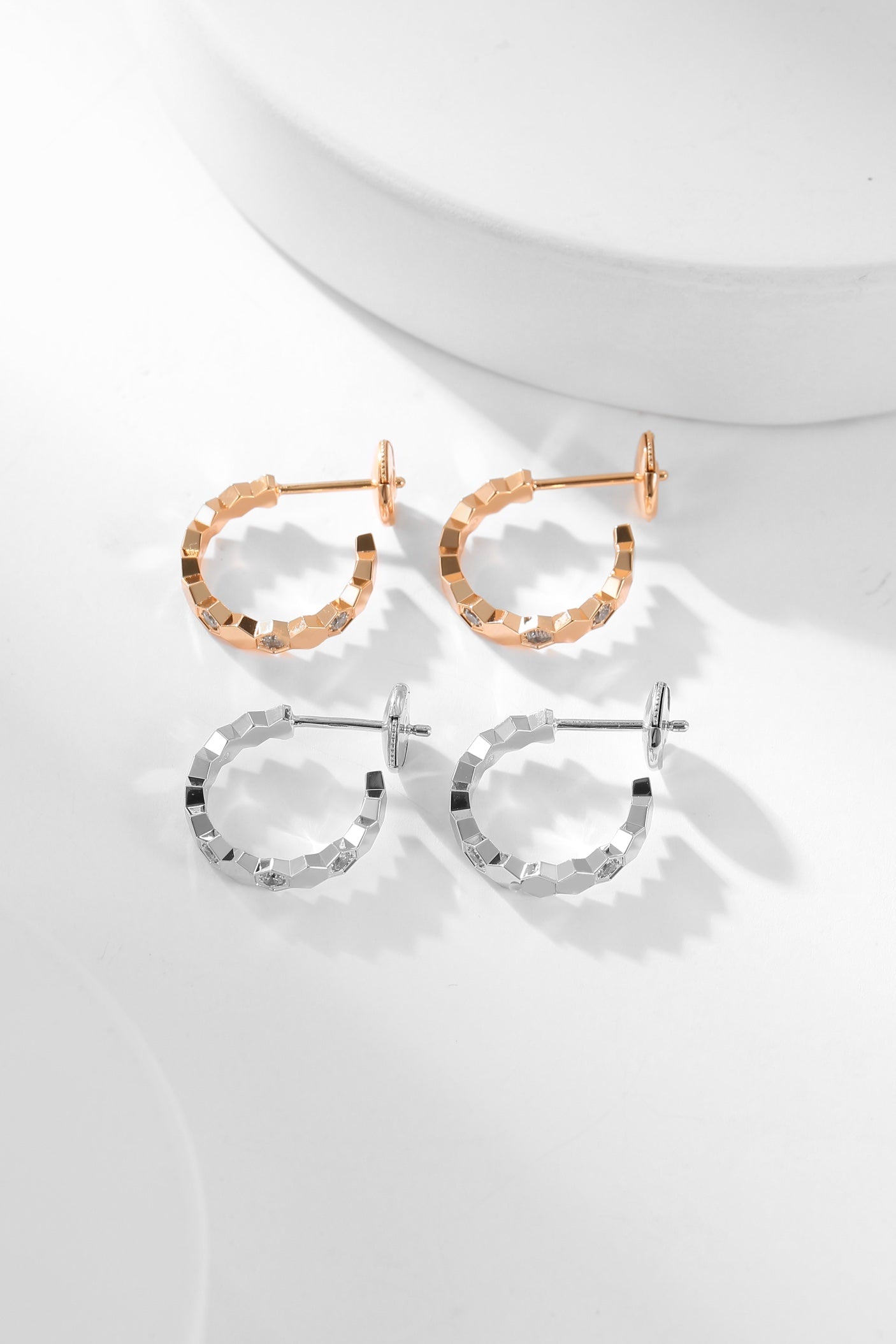 [Lumi Jewellery]BEE LOVE DIAMOND HOOP EARRINGS