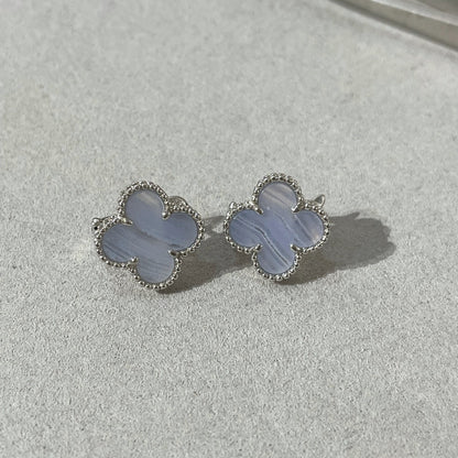 [Lumi Jewellery]CLOVER CHALCEDONY SILVER STUD EARRINGS